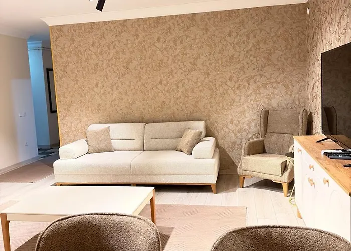 Luxury In A Great Location 10