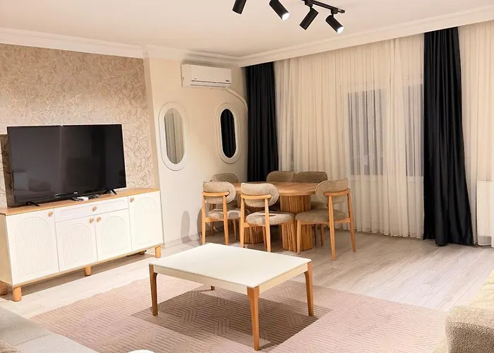 Luxury In A Great Location 10 Апартаменты *